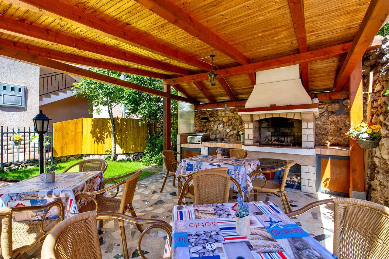 Apartments Patricia Baška Esterno foto